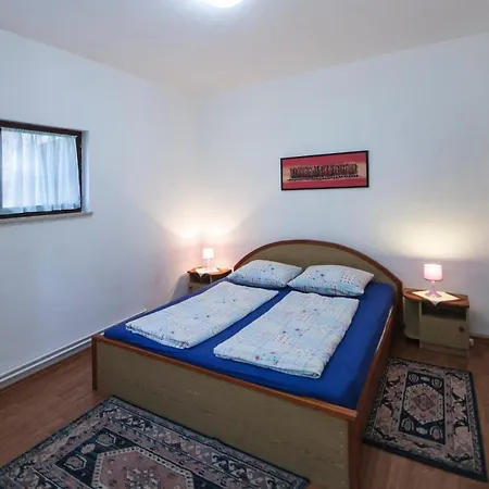Kosovka 1398 *