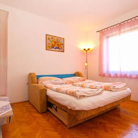 Kosovka 1398 Apartament *