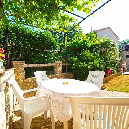 Kosovka 1398 Apartman *